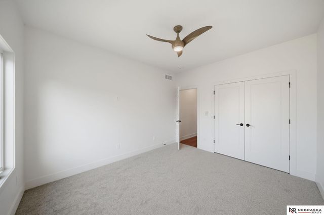 2337 S 89th Street, Lincoln, NE 68520