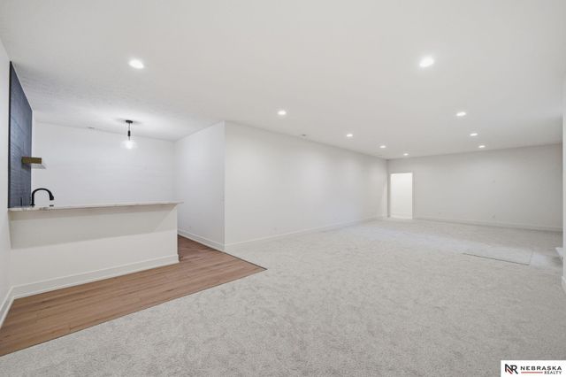 2337 S 89th Street, Lincoln, NE 68520