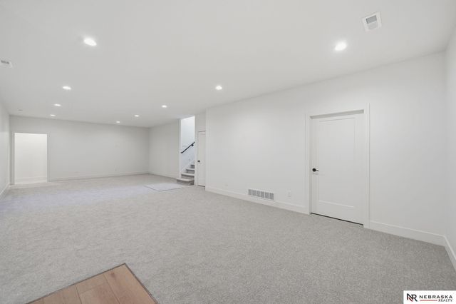 2337 S 89th Street, Lincoln, NE 68520