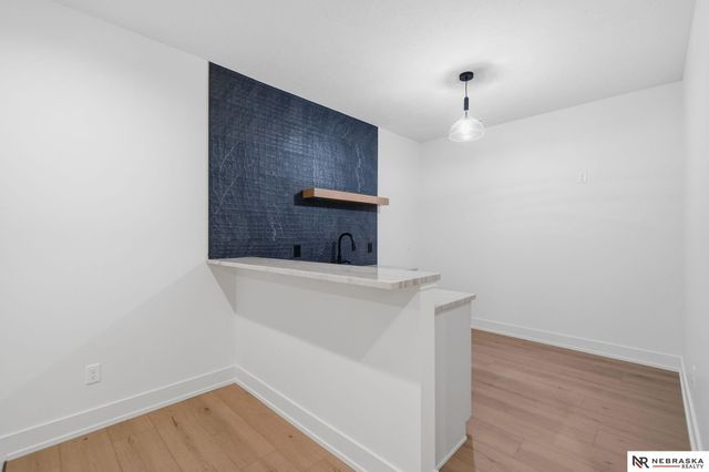 2337 S 89th Street, Lincoln, NE 68520