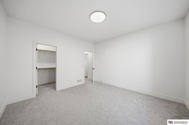 2337 S 89th Street, Lincoln, NE 68520