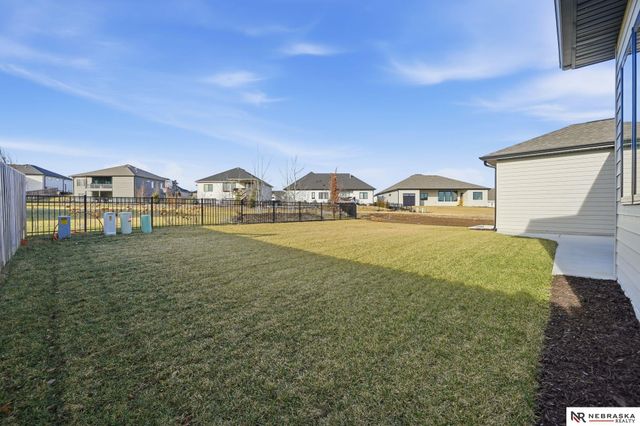 2337 S 89th Street, Lincoln, NE 68520