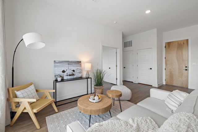 1811 Webberville RD 1209, Austin, TX 78721