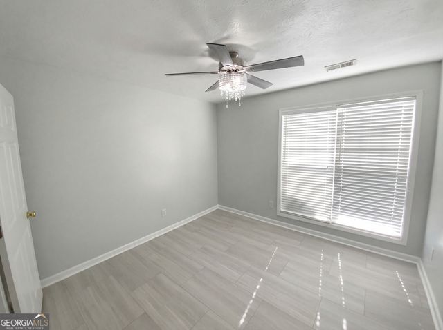 6895 Valley Forest Drive, Cumming, GA 30041