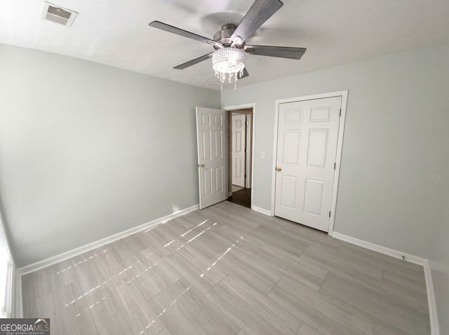 6895 Valley Forest Drive, Cumming, GA 30041