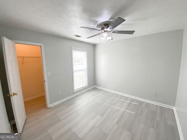 6895 Valley Forest Drive, Cumming, GA 30041