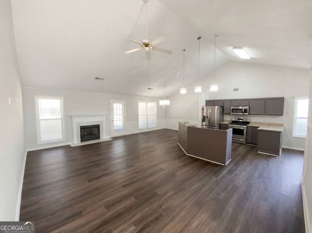 6895 Valley Forest Drive, Cumming, GA 30041