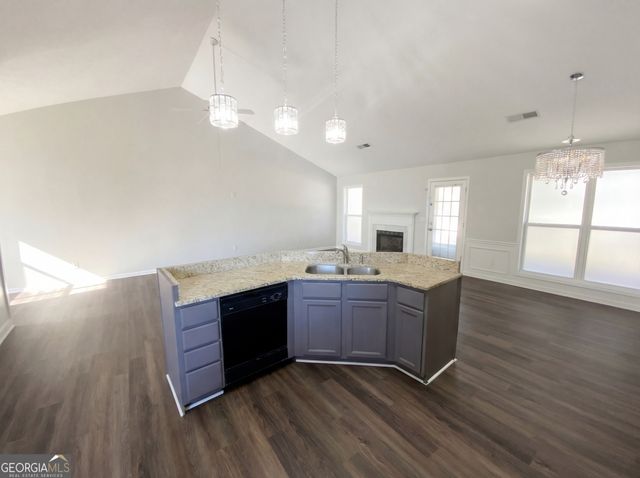 6895 Valley Forest Drive, Cumming, GA 30041