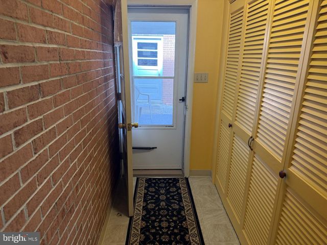 22157 HOLIDAY DR, Smithsburg, MD 21783
