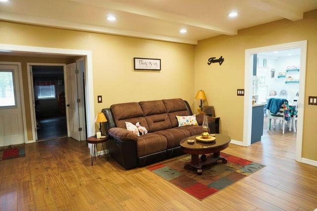 11717 E SALMON DRIVE, Floral City, FL 34436