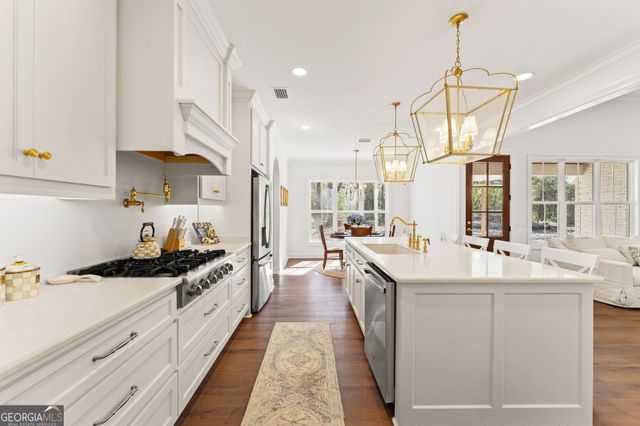 6254 Bluebird Drive, Blackshear, GA 31516