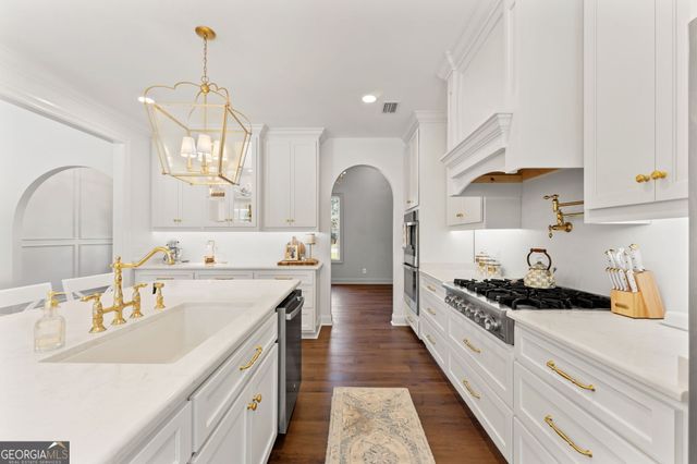 6254 Bluebird Drive, Blackshear, GA 31516