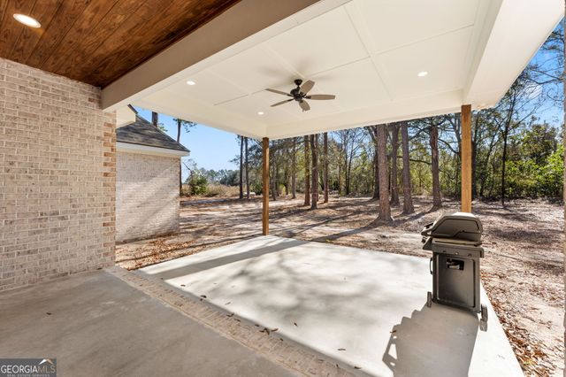 6254 Bluebird Drive, Blackshear, GA 31516