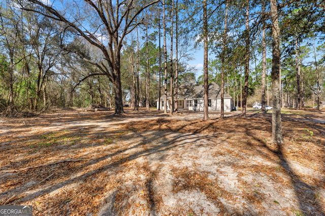 6254 Bluebird Drive, Blackshear, GA 31516