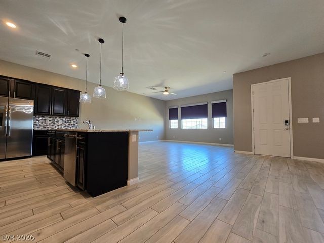 738 Purple Knoll Walk, Henderson, NV 89011