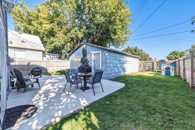 708 N CHESTNUT AVENUE, Green Bay, WI 54303