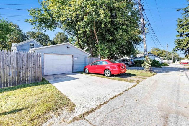 708 N CHESTNUT AVENUE, Green Bay, WI 54303