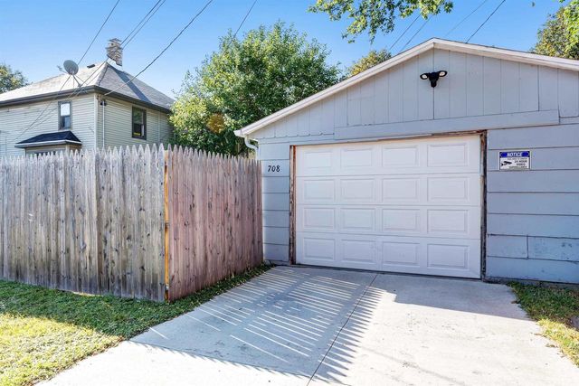 708 N CHESTNUT AVENUE, Green Bay, WI 54303