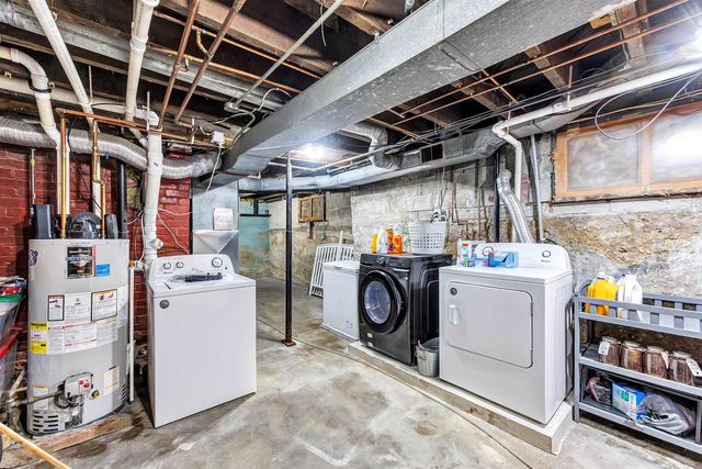 708 N CHESTNUT AVENUE, Green Bay, WI 54303