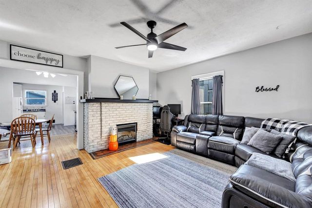 708 N CHESTNUT AVENUE, Green Bay, WI 54303