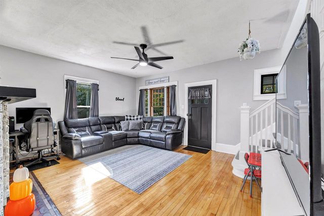 708 N CHESTNUT AVENUE, Green Bay, WI 54303