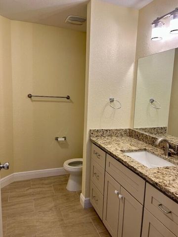 2168 Paloma Street, Navarre, FL 32566