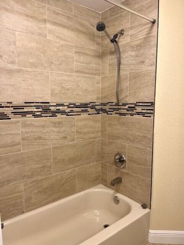 2168 Paloma Street, Navarre, FL 32566