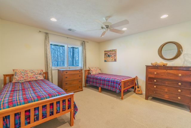 319 S Union Street, Douglas, MI 49406