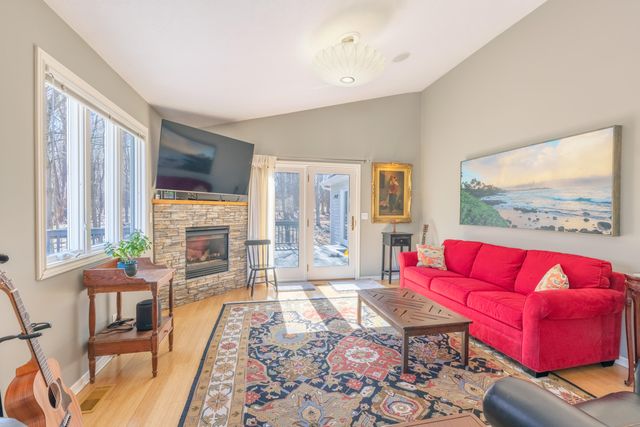 319 S Union Street, Douglas, MI 49406