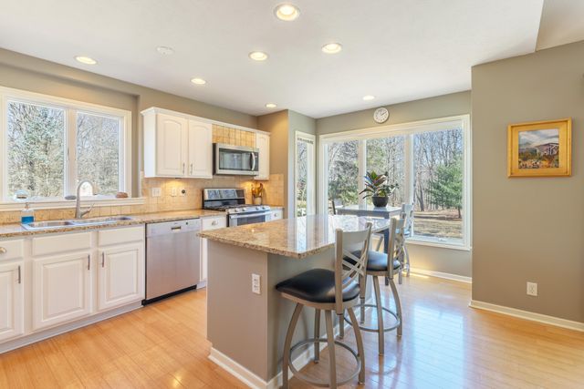 319 S Union Street, Douglas, MI 49406