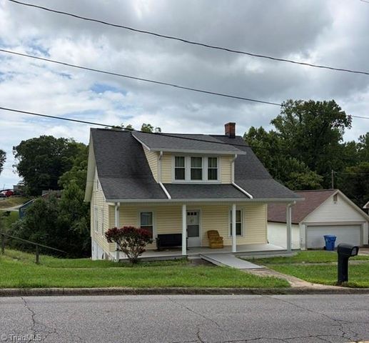 911 I Street, North Wilkesboro, NC 28659