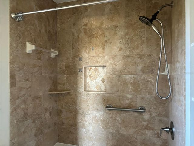 1920 SUSSEX DRIVE, Mount Dora, FL 32757