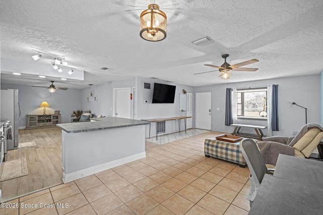 2545 Raintree Lake Circle, Merritt Island, FL 32953