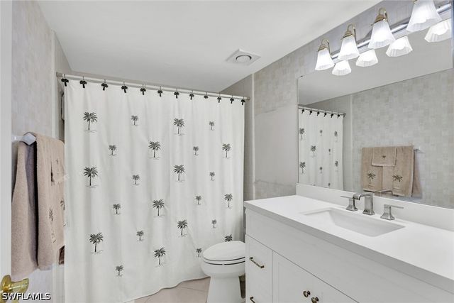 220 S COLLIER BLVD PH-C, Marco Island, FL 34145