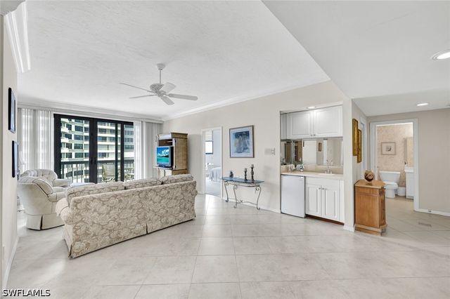 220 S COLLIER BLVD PH-C, Marco Island, FL 34145