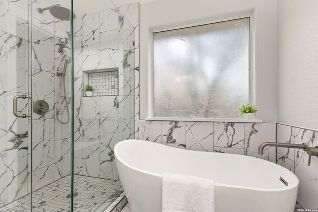 2030 Stonehaven, San Marcos, TX 78666