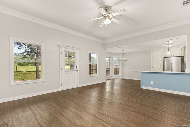 2030 Stonehaven, San Marcos, TX 78666