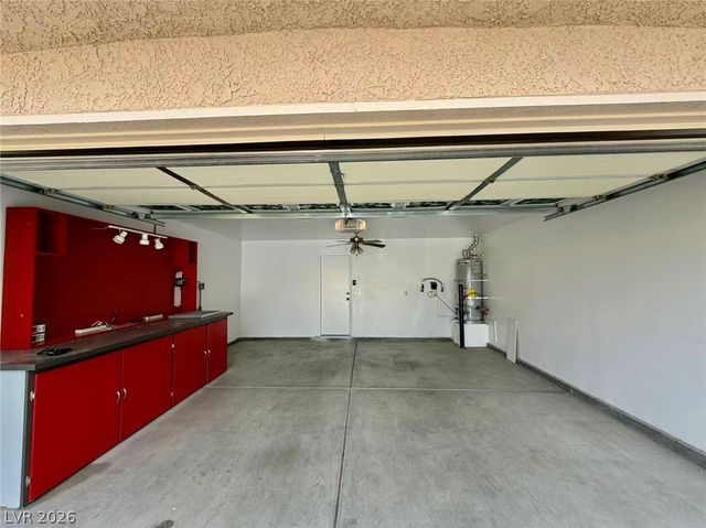 3937 Copperhead Hills Street, Las Vegas, NV 89129