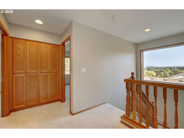 3464 Nw DAHLIA Dr, Camas, WA 98607