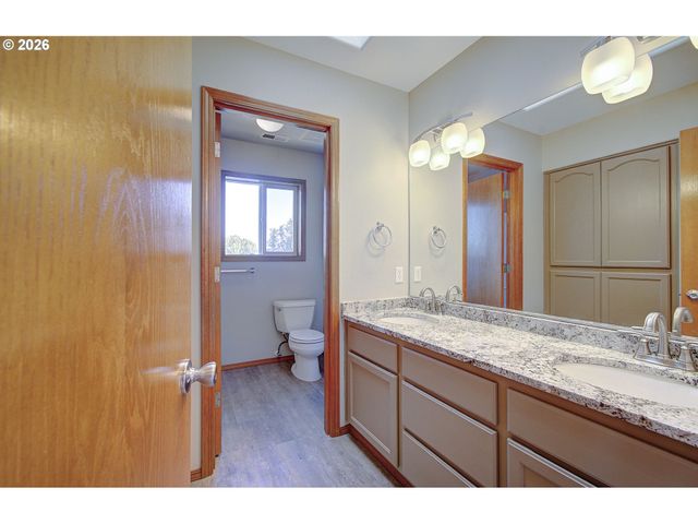 3464 Nw DAHLIA Dr, Camas, WA 98607
