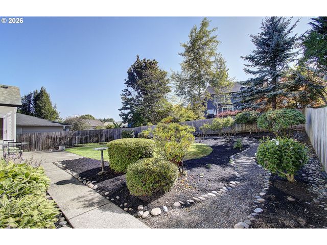 3464 Nw DAHLIA Dr, Camas, WA 98607
