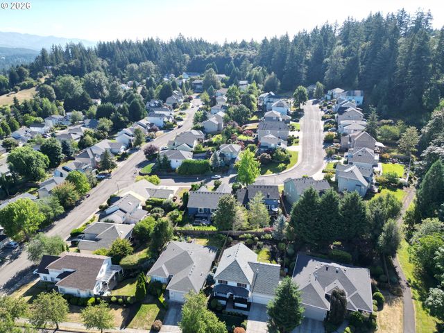 3464 Nw DAHLIA Dr, Camas, WA 98607