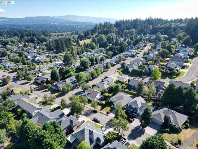 3464 Nw DAHLIA Dr, Camas, WA 98607