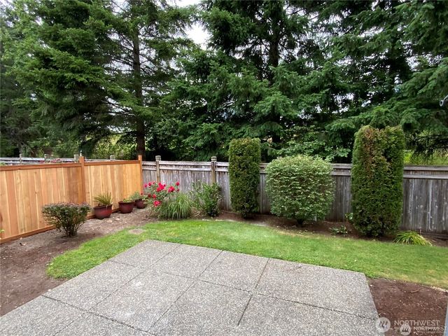 22840 NE 100th Place, Redmond, WA 98053