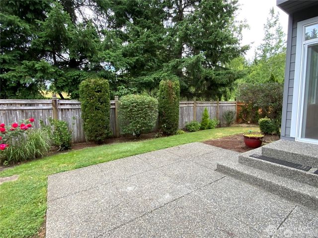 22840 NE 100th Place, Redmond, WA 98053