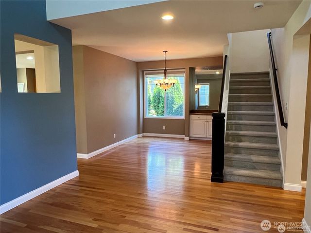 22840 NE 100th Place, Redmond, WA 98053