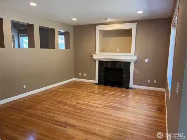 22840 NE 100th Place, Redmond, WA 98053
