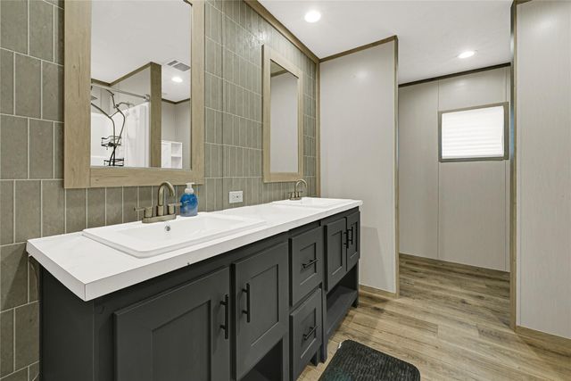 1202 Long Leaf Pine Street, Huffman, TX 77336