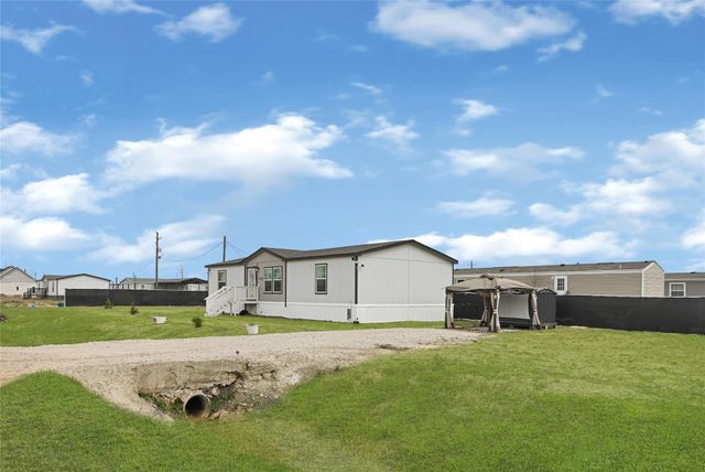 1202 Long Leaf Pine Street, Huffman, TX 77336