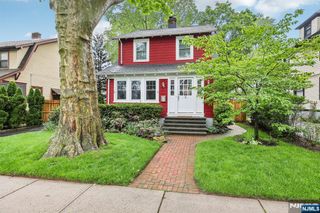 5 Laurel Place, Glen Ridge, NJ 07028